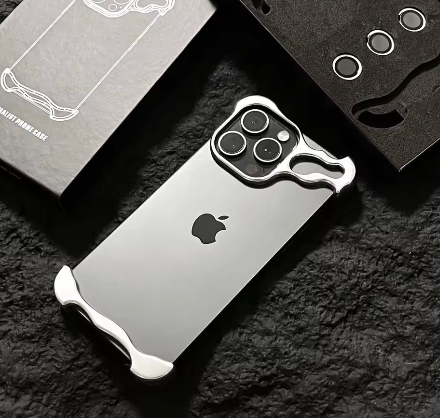 Mia Magnetic Cases